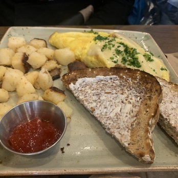 First Watch - Breakfast & Brunch Near Me - Lakewood, Colorado