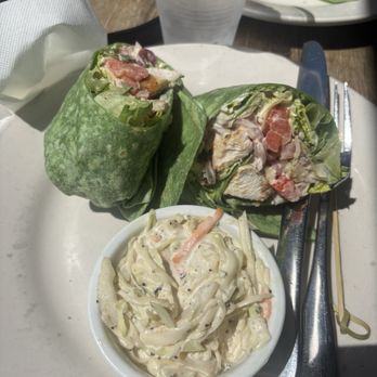 Chill Restaurant & Bar - Bars Near Me - Saint Pete Beach, Florida