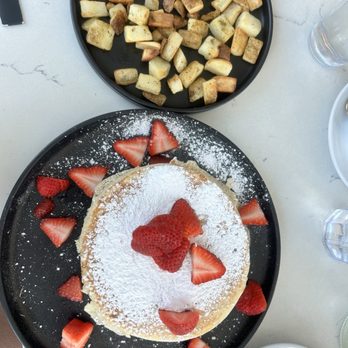 Bon Bouquet Cafe - Breakfast - Coffee & Tea Near Me - Miami Beach, Florida Bon Bouquet Cafe - Breakfast - Coffee & Tea Near Me - Miami Beach, Florida