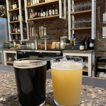 Houndstooth Restaurant - New American Near Me - Benton Harbor, Michigan