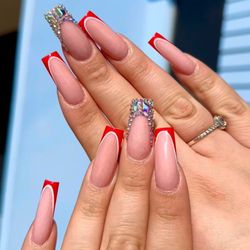 Sam’s Nail Studio