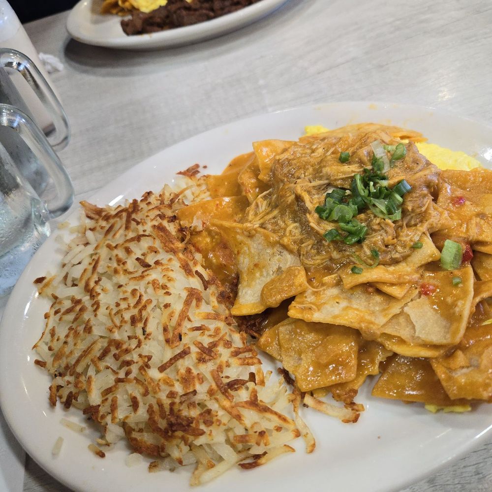 Loaded Cafe - Long Beach - Chicken chilaquiles - American Near Me - Long Beach, California Loaded Cafe - Long Beach - Chicken chilaquiles - American Near Me - Long Beach, California