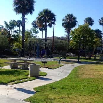 Calbrisas Park - Nice park area - Parks Near Me - Signal Hill, California Calbrisas Park - Nice park area - Parks Near Me - Signal Hill, California
