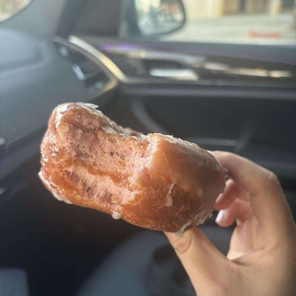 Wendy's Donuts - Blueberry glaze - Bakeries Near Me - Marina del Rey, California Wendy's Donuts - Blueberry glaze - Bakeries Near Me - Marina del Rey, California