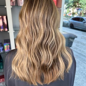 Kolorbar - Balayage with Sam - Hair Salons Near Me - New York, New York Kolorbar - Balayage with Sam - Hair Salons Near Me - New York, New York