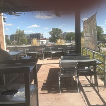 Raising Cane's Chicken Fingers - Clean, pleasant outside seating area. - Chicken Shop Near Me - Aurora, Colorado Raising Cane's Chicken Fingers - Clean, pleasant outside seating area. - Chicken Shop Near Me - Aurora, Colorado
