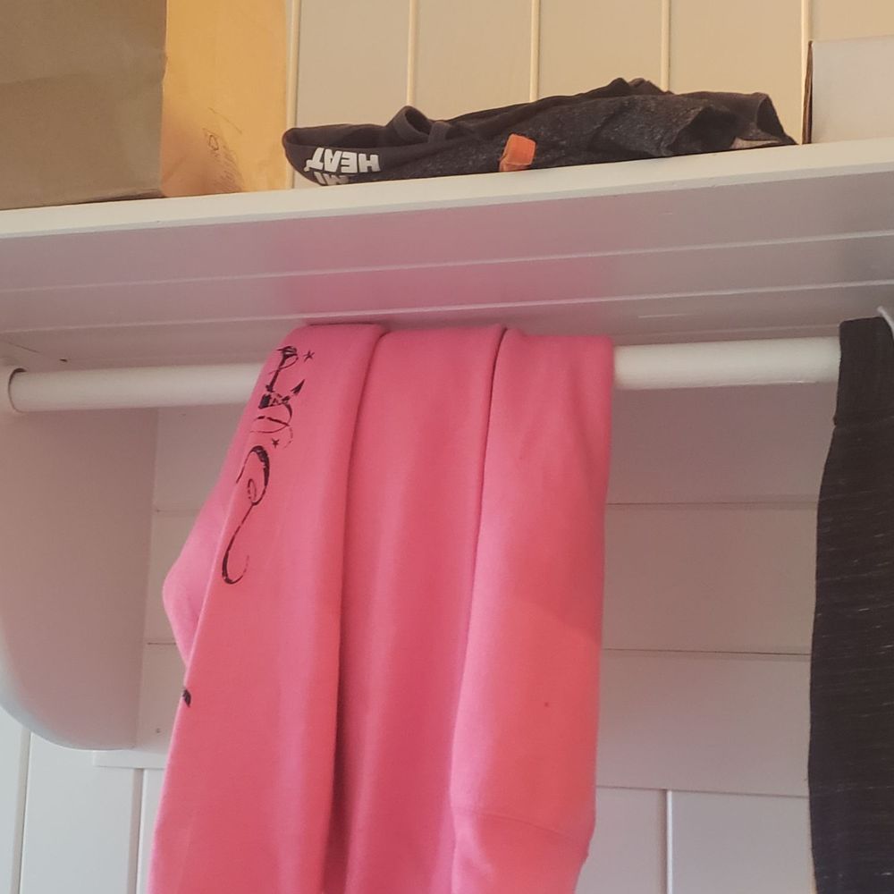 Ireland's Rustic Lodges - Cant hang up our jackets or sweatshirts, because the hangers are outside. - Hotels Near Me - Gold Beach, Oregon Ireland's Rustic Lodges - Cant hang up our jackets or sweatshirts, because the hangers are outside. - Hotels Near Me - Gold Beach, Oregon