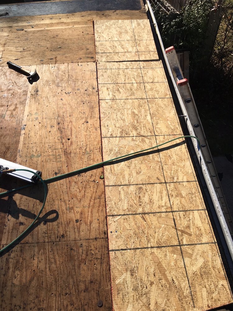 Slide of P&M Roofing