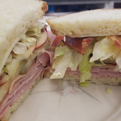 7 South Sandwich Company by null