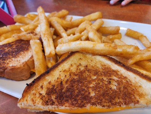 Chillers Grill by null