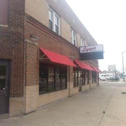 Lynn's Bar