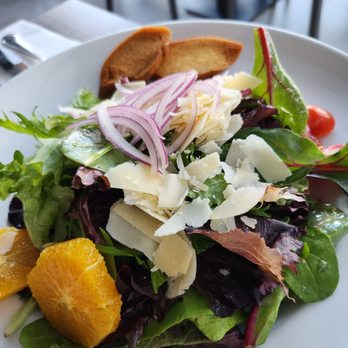 Montecatini Restaurant - House Salad that we SPLIT...FABulous! - Italian Near Me - Miami, Florida Montecatini Restaurant - House Salad that we SPLIT...FABulous! - Italian Near Me - Miami, Florida