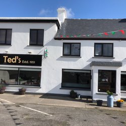 Ted's - Outside