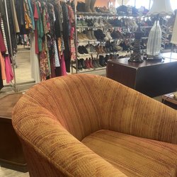 Retreads Thrift - Clothes, Furniture and Decor