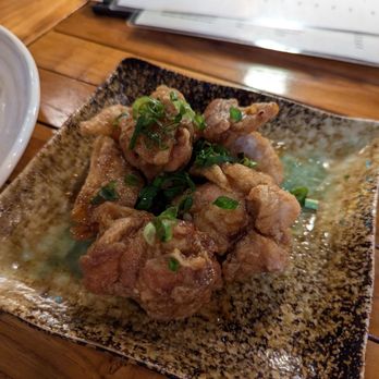 The Crouching Lion - Fried chicken - Beer Bar Near Me - Kaaawa, Hawaii The Crouching Lion - Fried chicken - Beer Bar Near Me - Kaaawa, Hawaii