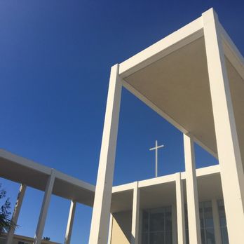 Destination Art - Riviera United Methodist Church - Art Galleries Near Me - Torrance, California