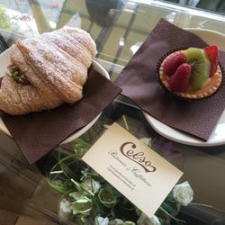 Celso - Brioche filled with cream and pistachios; fruit tart