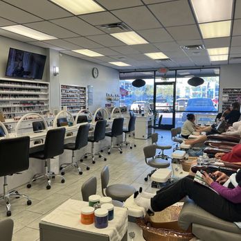 Pretty Little Nails & Spa - 2/3/24 small-ish but effective. Great pedicures! Mine by LAN. - Nail Salons Near Me - Phoenix, Arizona Pretty Little Nails & Spa - 2/3/24 small-ish but effective. Great pedicures! Mine by LAN. - Nail Salons Near Me - Phoenix, Arizona