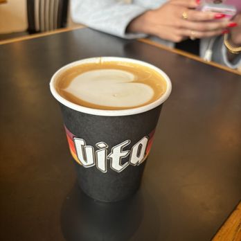 Caffe Vita Fremont - Sugar free vanilla latte - Coffee & Tea Near Me - Seattle, Washington