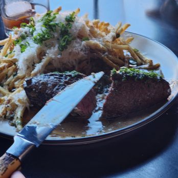 Craftsman Brew - Steak and parm fries - Beer Bar Near Me - Edwards, Colorado