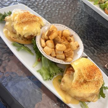Southern Porch - Eggs Benedict with Fried Chicken - Southern Near Me - Alpharetta, Georgia
