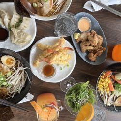 Wooden Ladle Ramen & Rice Bowl - Shrimp tempura, chicken karaage, The green ramen, Tonkotsu ramen, Gyoza, Seaweed salad, Thai tea lemonade, Pineapple sunset