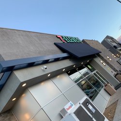 7-Eleven
