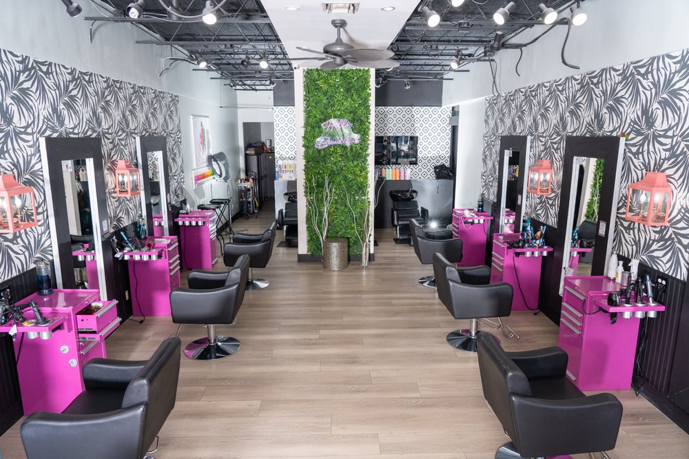 Hello Beautiful Salon Image