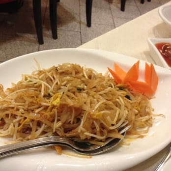 Isola Puket - Spaghetti di riso saltati con verdure - Thai Near Me - Rome, RM Isola Puket - Spaghetti di riso saltati con verdure - Thai Near Me - Rome, RM