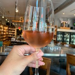 Tannins Wine Bar & Boutique