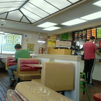 Del Taco - Inside - Mexican Near Me - Thousand Palms, California Del Taco - Inside - Mexican Near Me - Thousand Palms, California