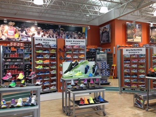 DICK'S Sporting Goods