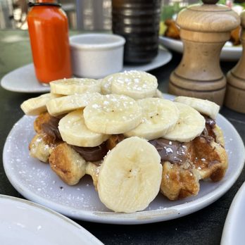 Solbar - Liege waffle with Nutella and bananas - New American Near Me - Calistoga, California Solbar - Liege waffle with Nutella and bananas - New American Near Me - Calistoga, California