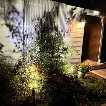 Green World landscaping - Front lighting - Landscaping Near Me - Frankford, Delaware Green World landscaping - Front lighting - Landscaping Near Me - Frankford, Delaware