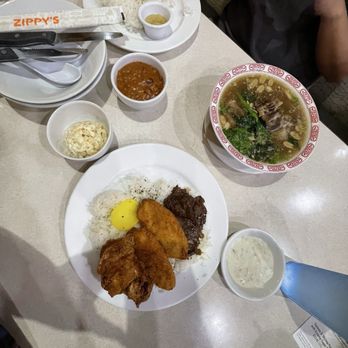 Zippy's Kahului - Oxtail Soup + Zip Pac® Deluxe (Chili on the side & Mac, No Spam Extra Hoki) - Fast Food Near Me - Kahului, Hawaii Zippy's Kahului - Oxtail Soup + Zip Pac® Deluxe (Chili on the side & Mac, No Spam Extra Hoki) - Fast Food Near Me - Kahului, Hawaii