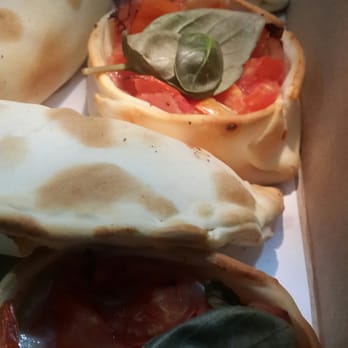 La Muzza Inspiradora - Pizza Near Me - Buenos Aires, C