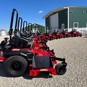 Harrington Enterprises - Country Clipper ZTR's! - Home & Garden Near Me - Le Roy, Minnesota