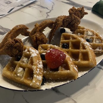 Breakfast At Barneys - Chicken and waffles - Breakfast & Brunch Near Me - Atlanta, Georgia Breakfast At Barneys - Chicken and waffles - Breakfast & Brunch Near Me - Atlanta, Georgia