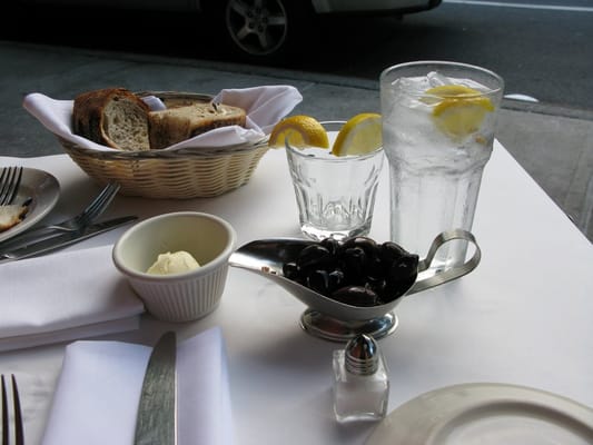 Bistro Les Amis by null