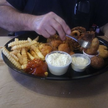 Captain Leonards - Seafood platter! - Seafood Near Me - Mechanicsville, Maryland
