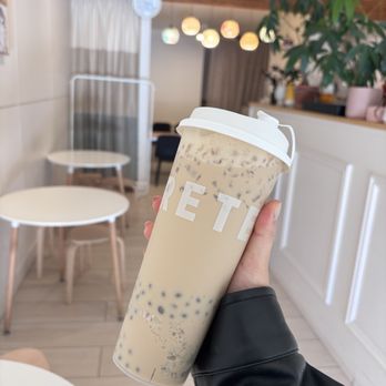 Heeretea - T6. Oat Highland Barley Milk Tea - Coffee & Tea Near Me - San Mateo, California Heeretea - T6. Oat Highland Barley Milk Tea - Coffee & Tea Near Me - San Mateo, California