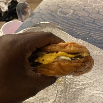 Hat Creek Burger Company - Big Hat Burger (Double Meat) - Burgers Near Me - Round Rock, Texas