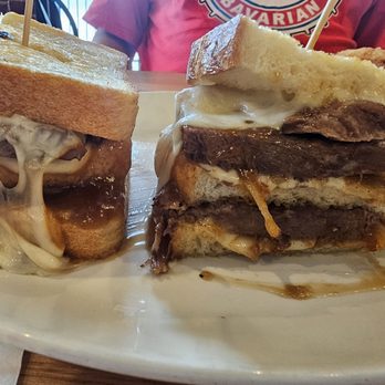 Katz's - Yankee pot roast - Bars Near Me - Houston, Texas