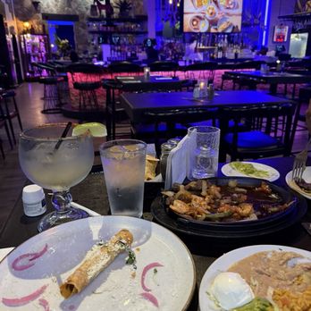 PV'S Fresh Grill and Tequila - Mexican Near Me - Victorville, California
