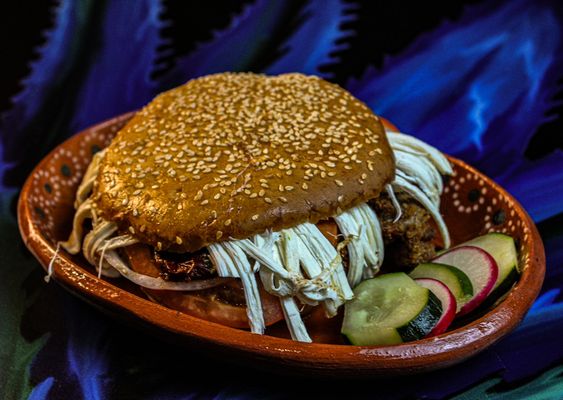 Los Molcajetes - Mi Casita by null