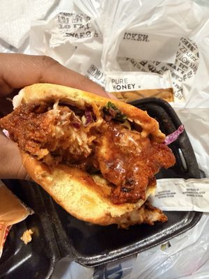 Dave's Hot Chicken by null