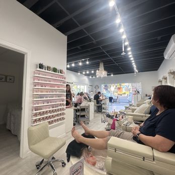Charm Nails - In this photo you can see the set up of the shop. - Nail Salons Near Me - La Jolla, California