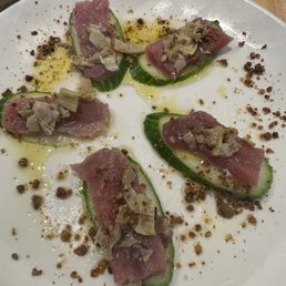 Tuna cruto Tuna cruto