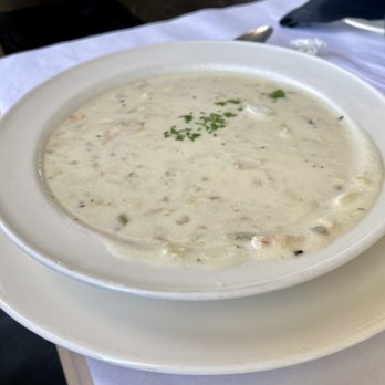 Parkers' Lighthouse - New England Clam Chowder Bowl (in a wide, but shallow dish) - Seafood Near Me - Long Beach, California