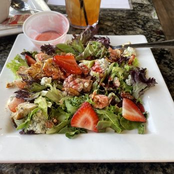 Jonathans Grille - 1/2 Signature Salad - Sports Bars Near Me - Nashville, Tennessee Jonathans Grille - 1/2 Signature Salad - Sports Bars Near Me - Nashville, Tennessee